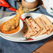 S7. Roti With Curry Chicken 咖喱鸡印度煎饼